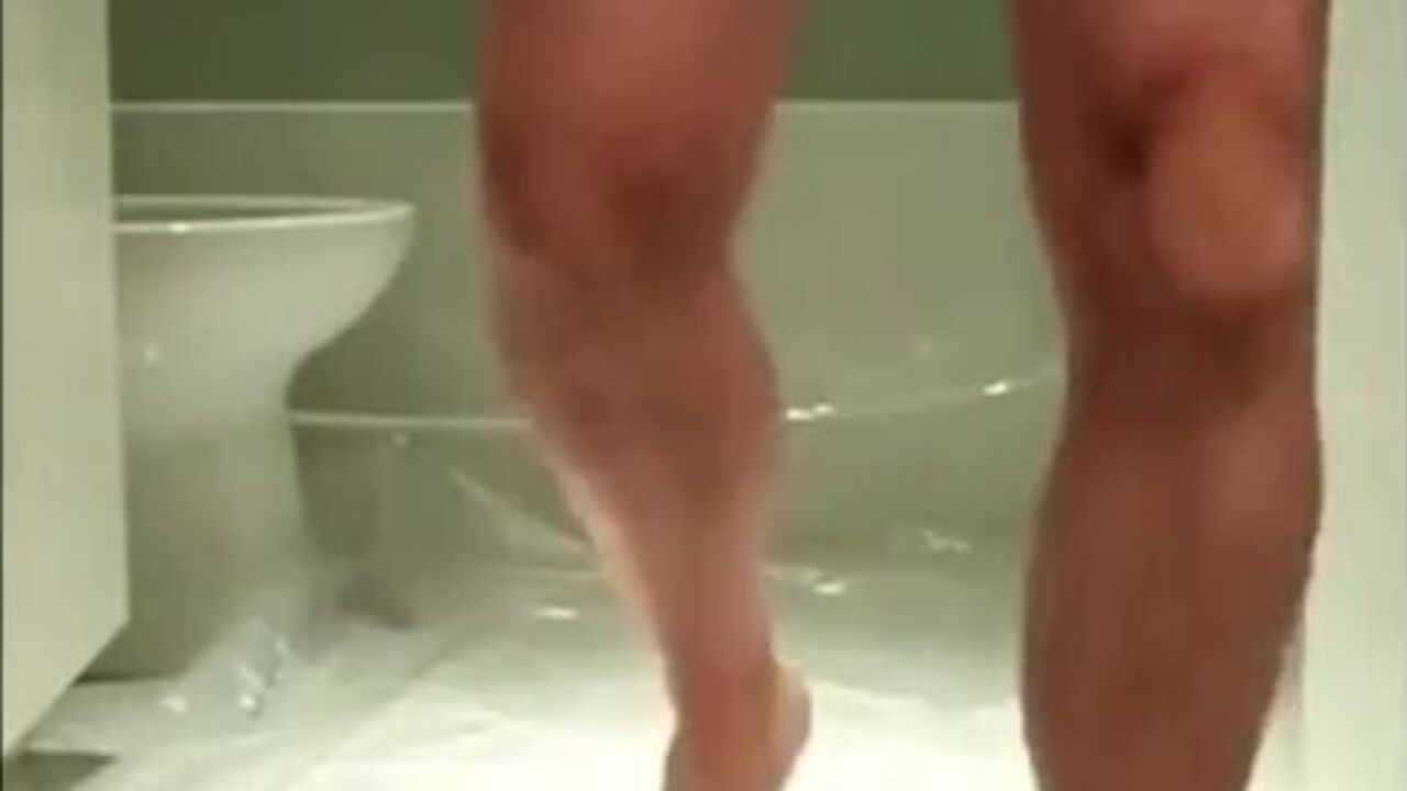 Get a kinky foot massage with a hot bath and a steamy foot fetish session