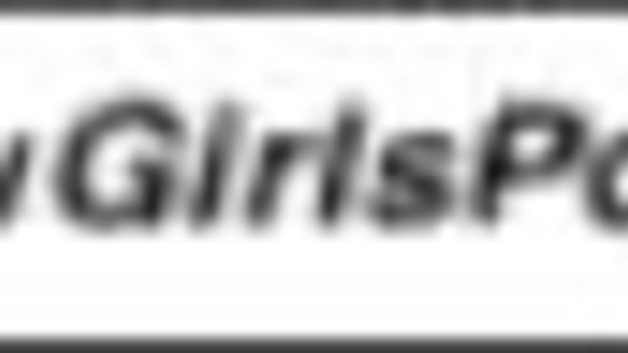 Pauline and Kisha CGP indulge in some kinky scat fetish fun in this pooped up video.