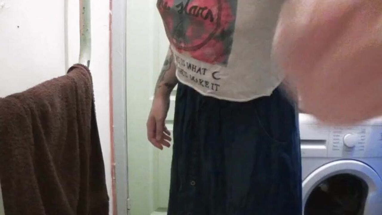 DirtyBetty & SweetBettyparlour get down and dirty in uncensored S2 video