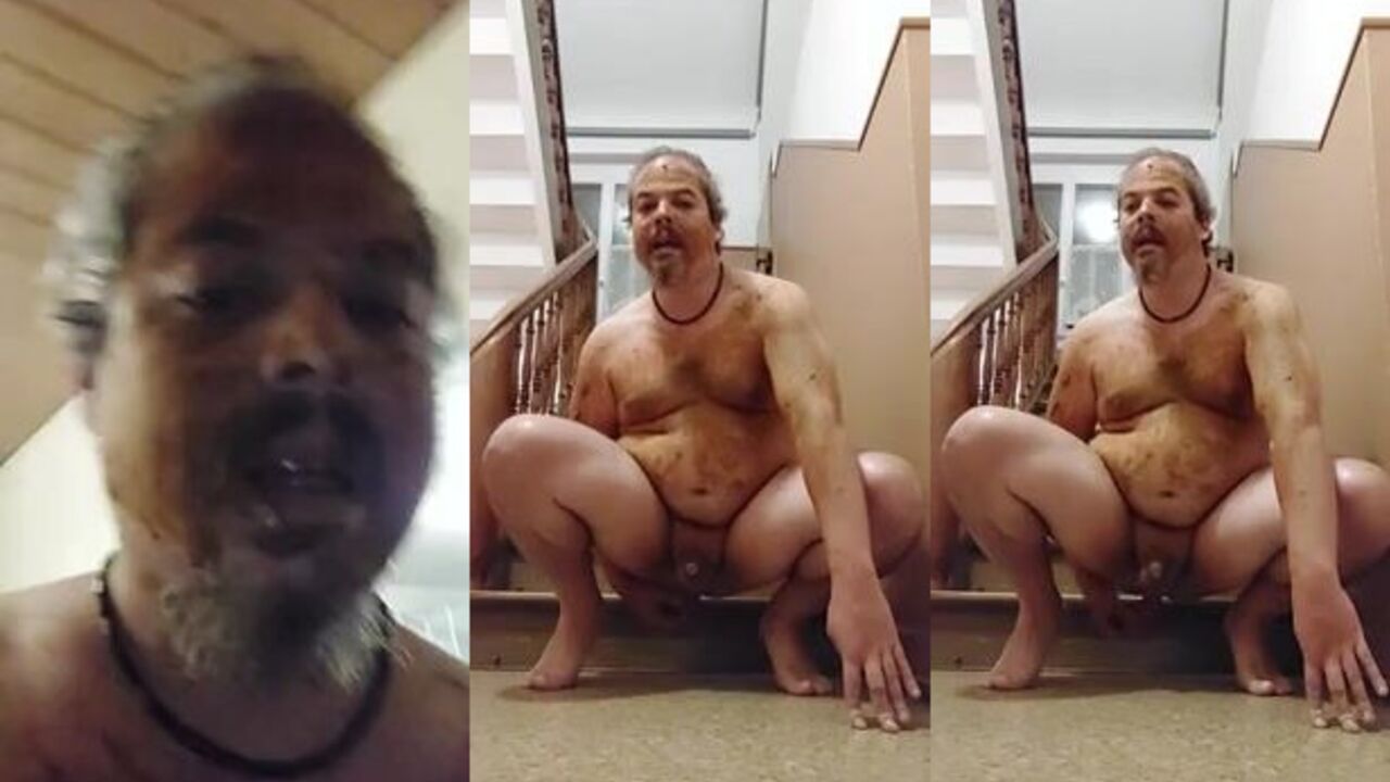 Horny Scat enjoys playing with herself and eating up all the cum