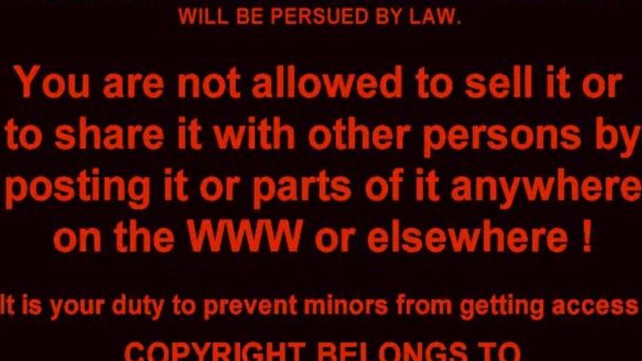 Watch this scat porn video of a filthy scat girl getting her pussy and ass pooped out