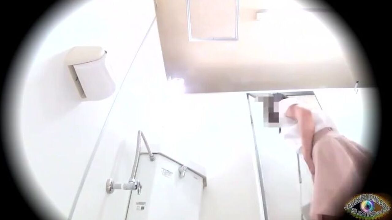 Watch this steamy scat porn video with a wet fart and enema action