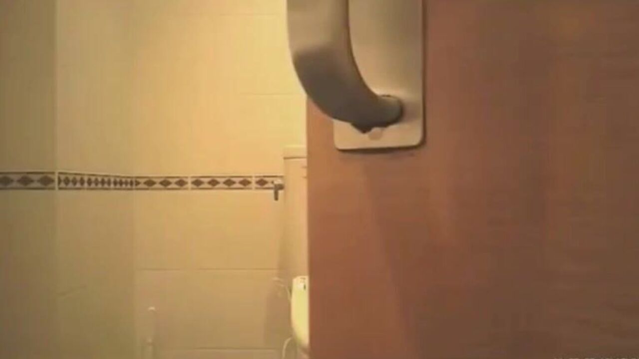 Watch this filthy slut get scat on in this scat porn video