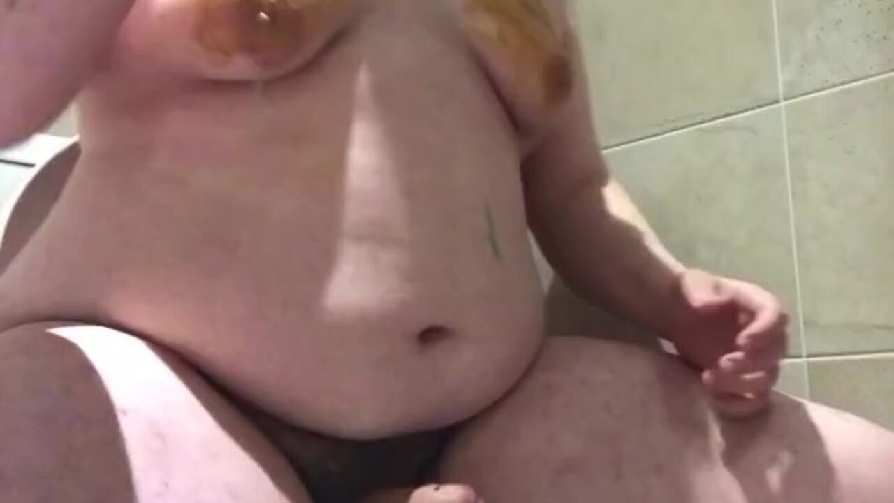 Watch this kinky scat porn video of a hot dude getting his tight hole stuffed by a big one