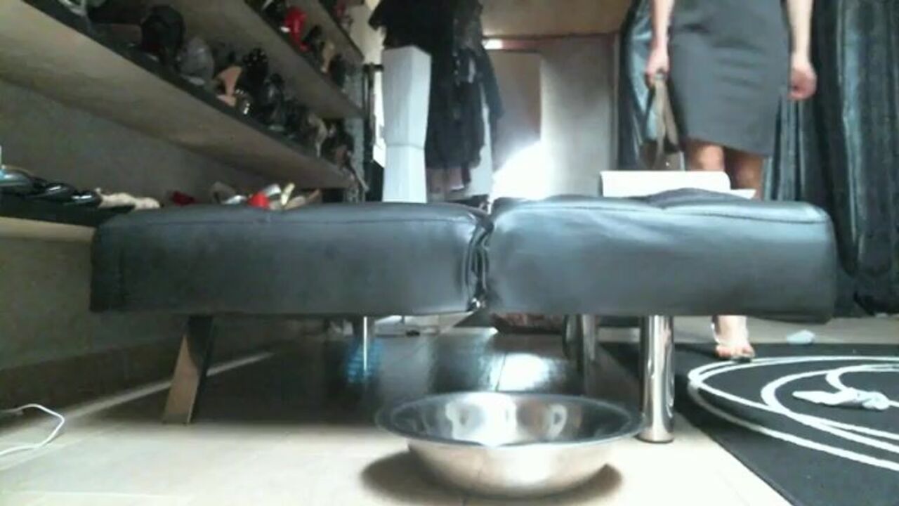 Get off to this wild scat porn video featuring a filthy slave getting off