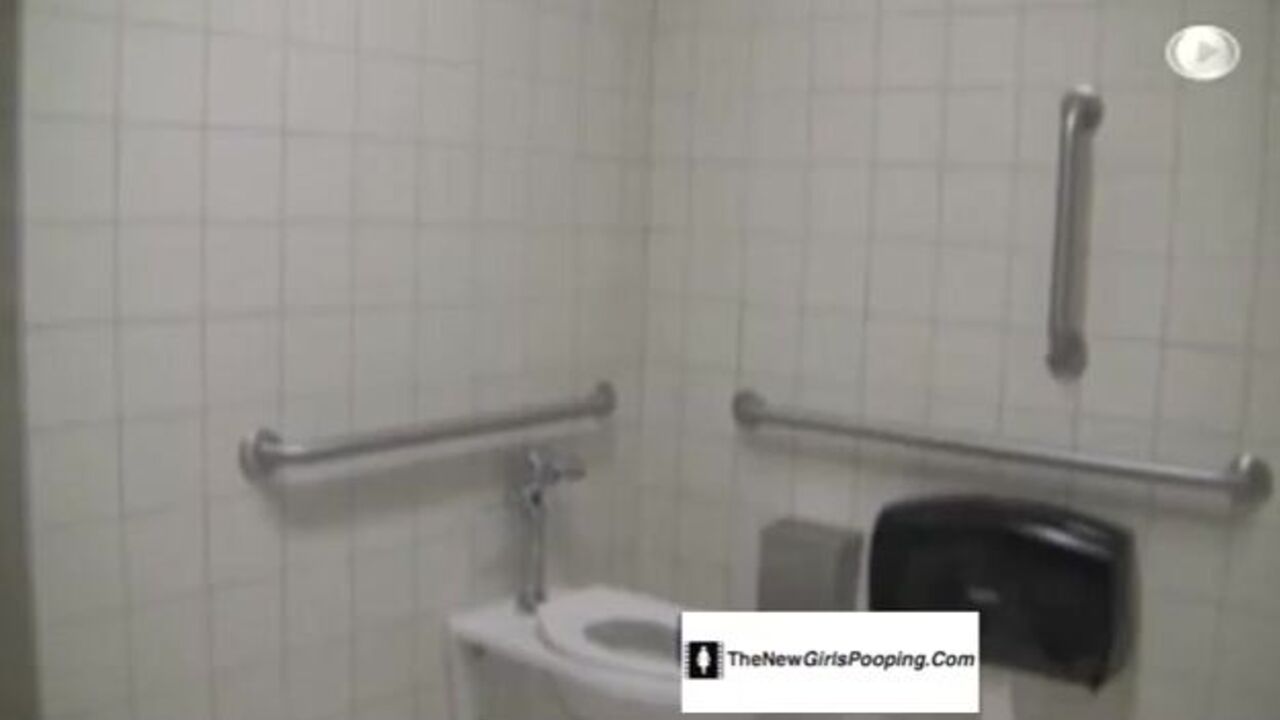 Watch this filthy porn video of a scat-loving chick getting her pussy pounded in a poo store