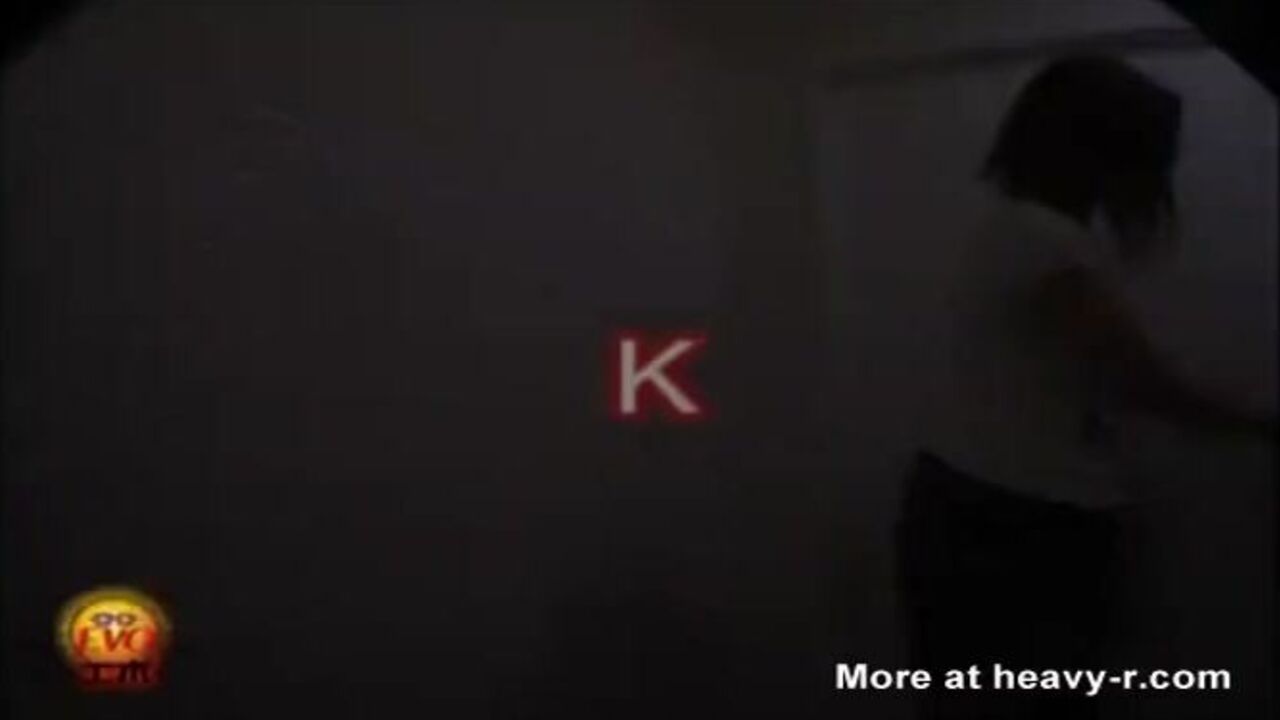 Watch this kinky Japanese girl get her scat off with a hot pee show