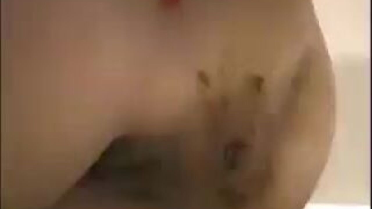 Watch this horny MILF stuffing her ass with scat and scat porn