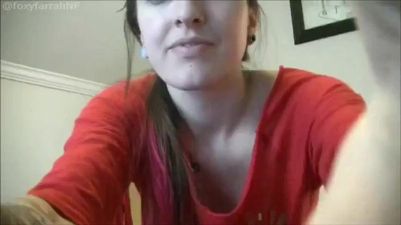 Morning wood slave gets a hot surprise: diaper slave gets a hot surprise while laptoping