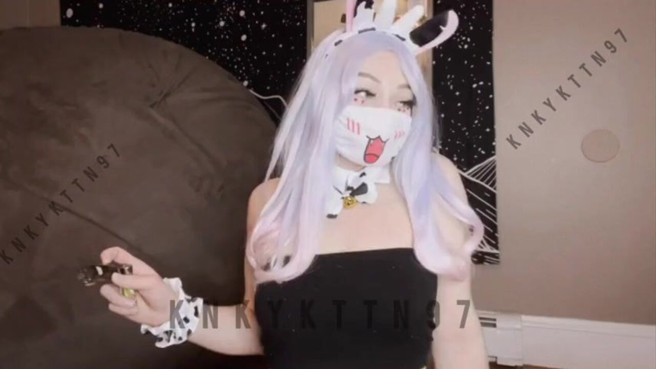 Get ready for some filthy anal action with a scatty trailer