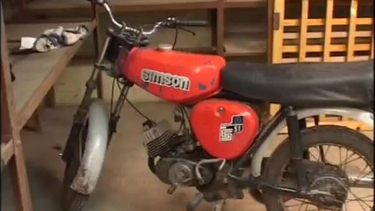 Watch these teen sluts scat & humiliate their slave in this pooped up video