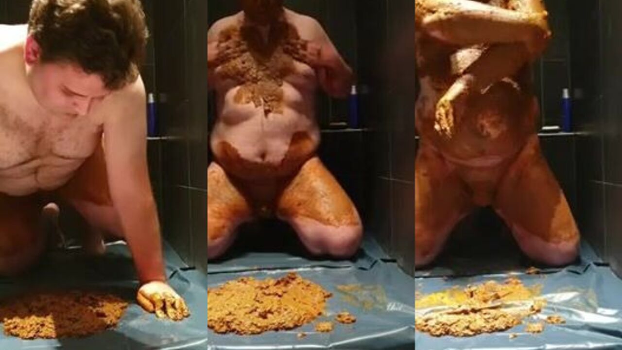 Watch this filthy pervert play with his scat like a pro!