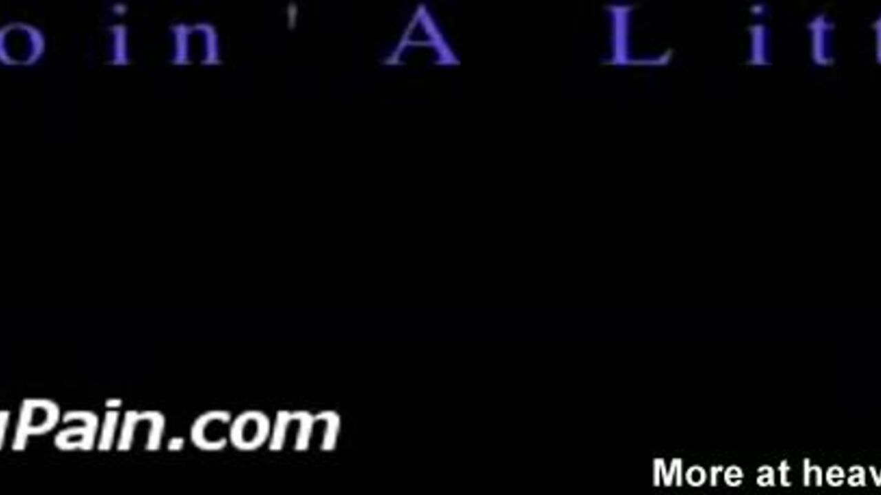 Watch this kinky girl toilet-pee while getting frisky in a eatery