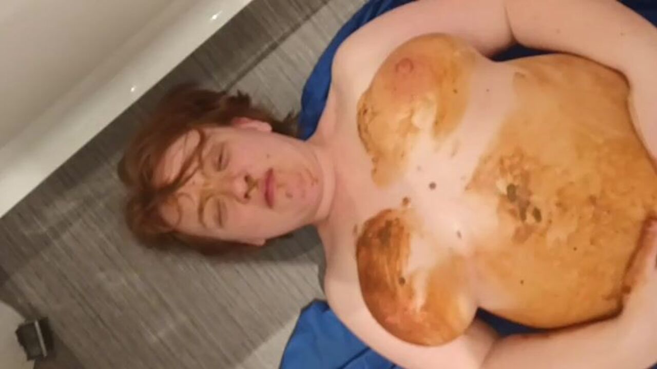 Watch this kinky slut get down and dirty with her scat fetish play