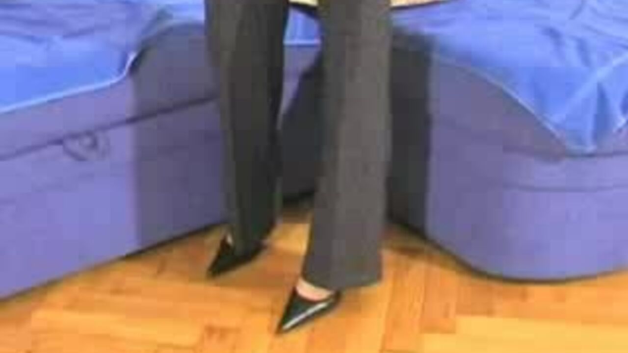 Blonde slut Bilara SEXY-BLONDE-SCAT-EAT-BLOWJOB gets a hardcore scat-