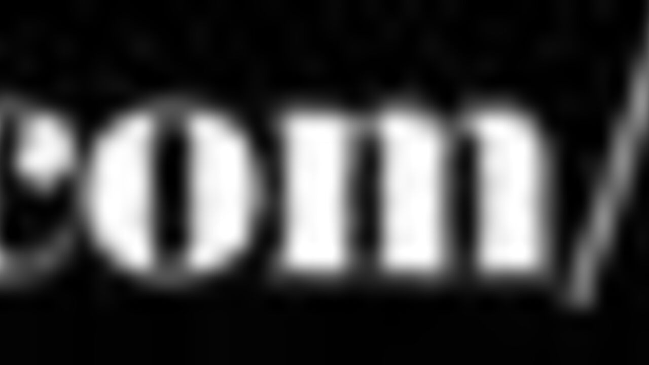 Watch this filthy slut getting her asshole stuffed with a scat in this kinky sex video