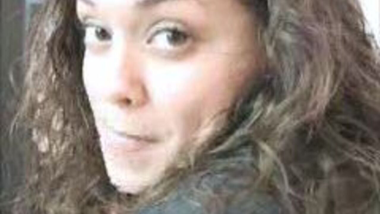 Kylee2 gets her filthy scat recorded in kinky fetish video