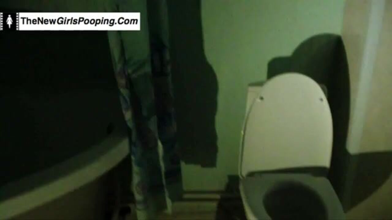 Alina Poops after a wild night out