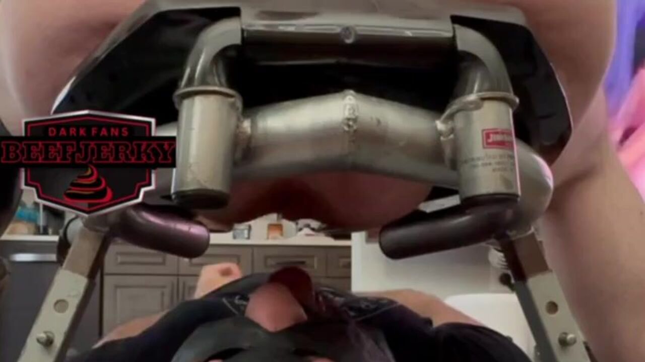 Watch this straight military man devour his own scat like a pro!