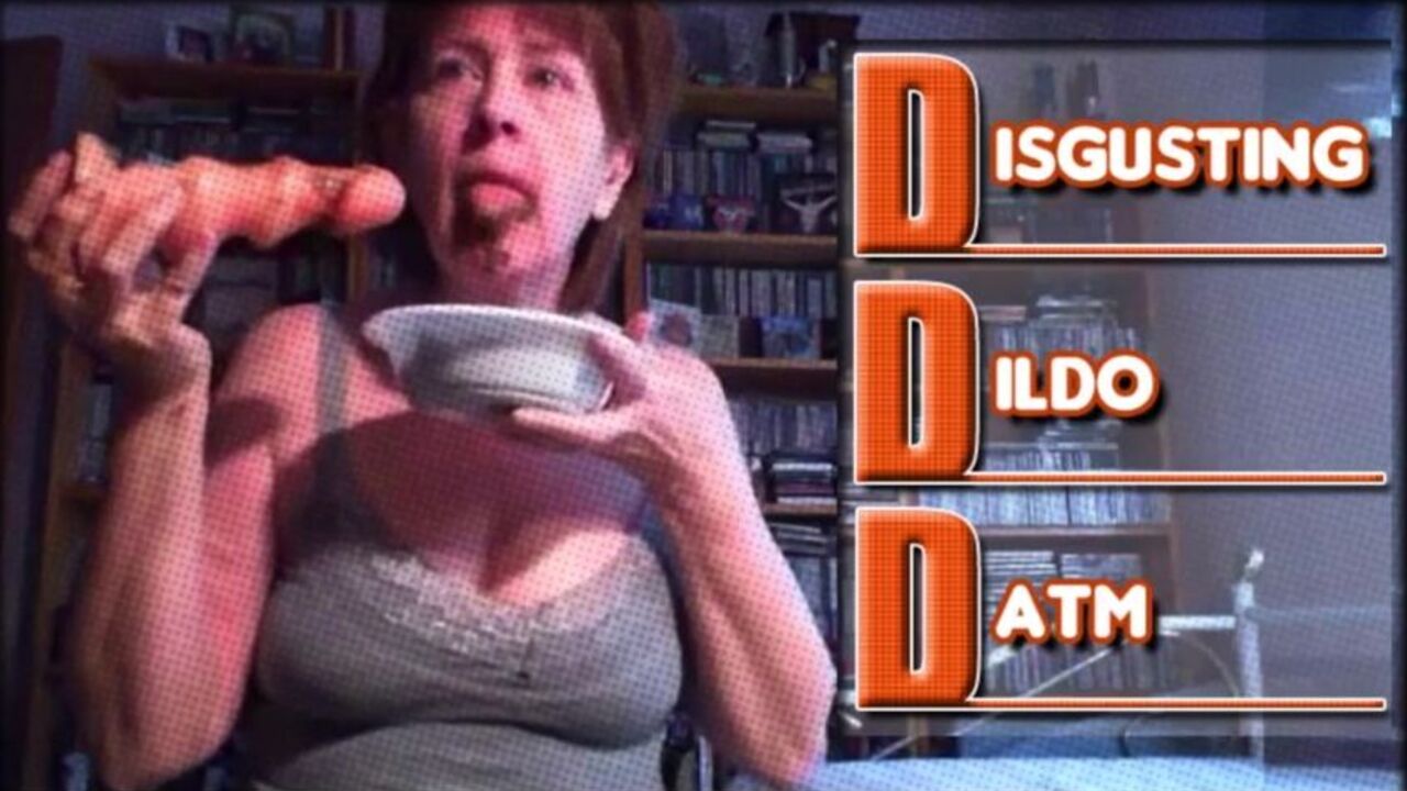 Watch this filthy amateur mature slut use a dildo to scat in a degrading way