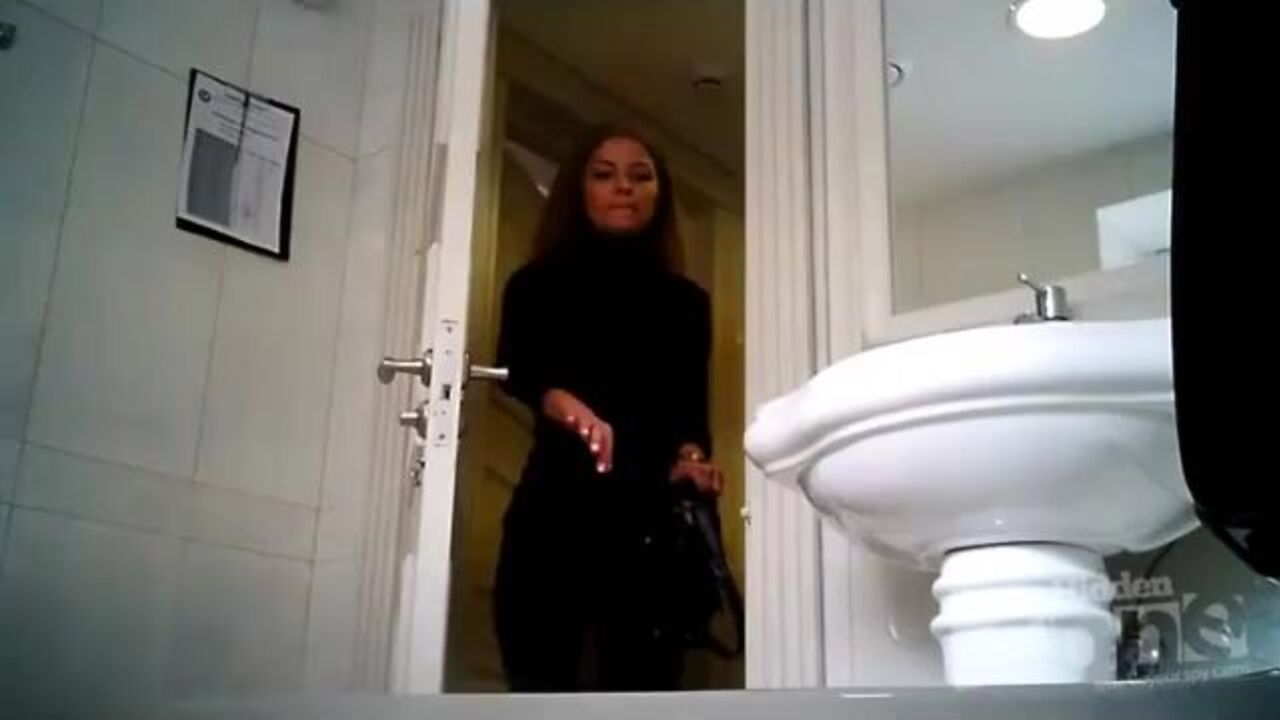 Check out this hot scat porn video of a hot menstruating babe getting pounded