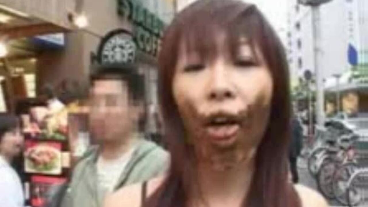 Watch this slutty babe get her face scatted in public like a filthy slut