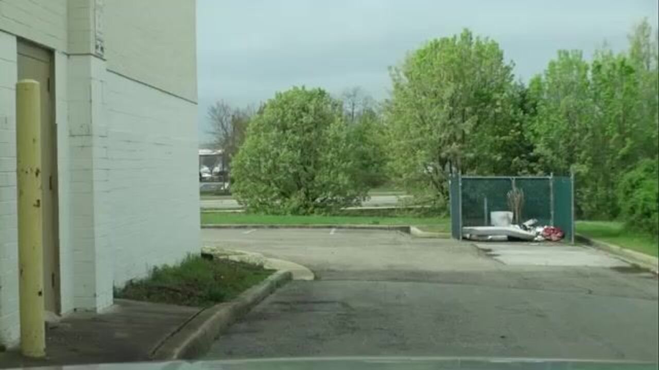 Watch this filthy slut get her ass drilled while pissing and shitting in public