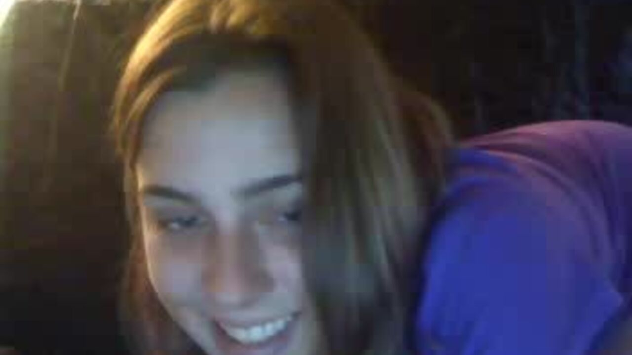 Sara's filthy playtime with her juicy scat