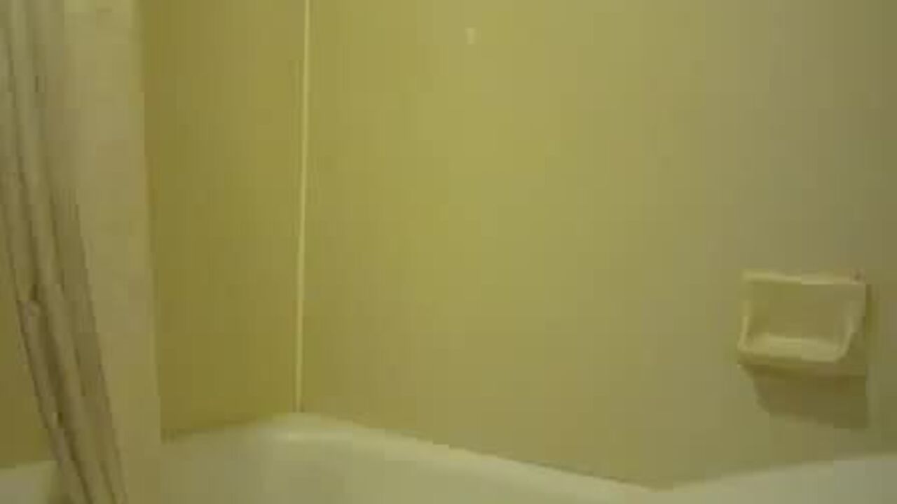 Chubby BBW gets a tub surprise while pissing and shitting her way to orgasm