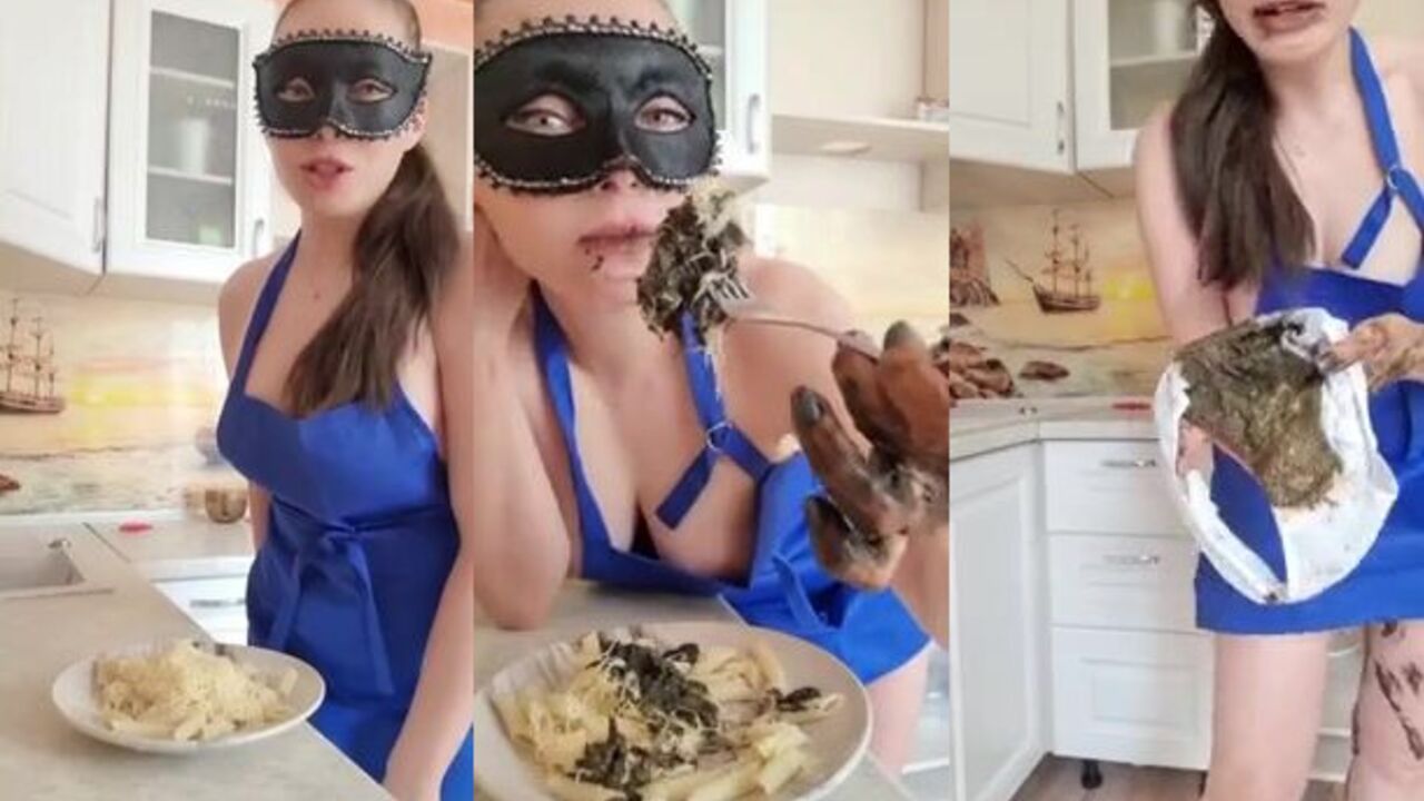 Hot scat porn with a scatty slave in the making