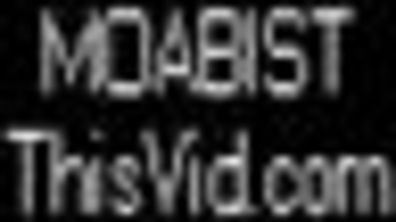 Watch this filthy slut scat in the yellow toilet for your viewing pleasure