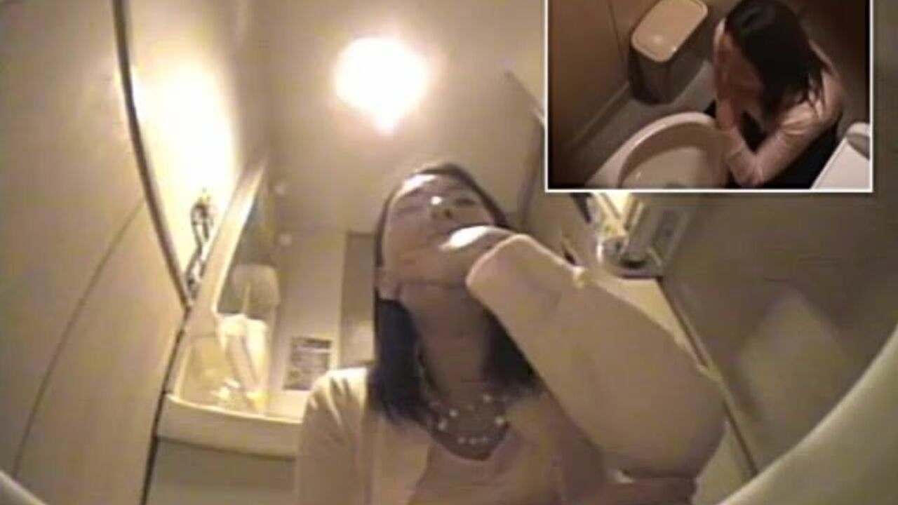 Watch this kinky scat slave get off on getting her holes grown by the toilet