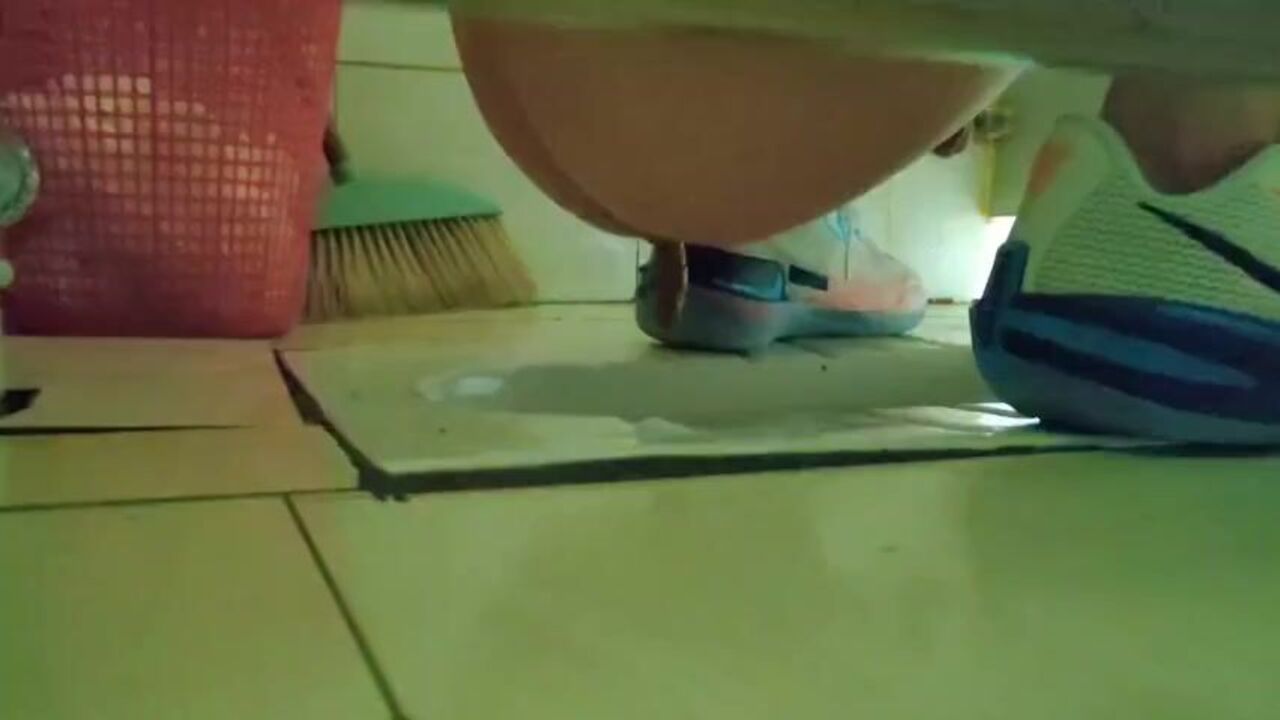 Watch these guys get down and dirty in a wild squat to toilet video