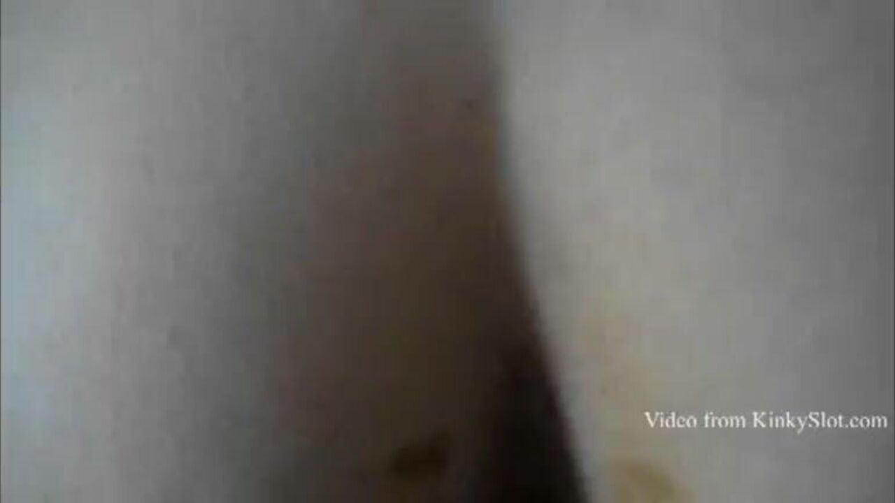 Watch this filthy slut get her ass filled with scat and get a messy cumshot