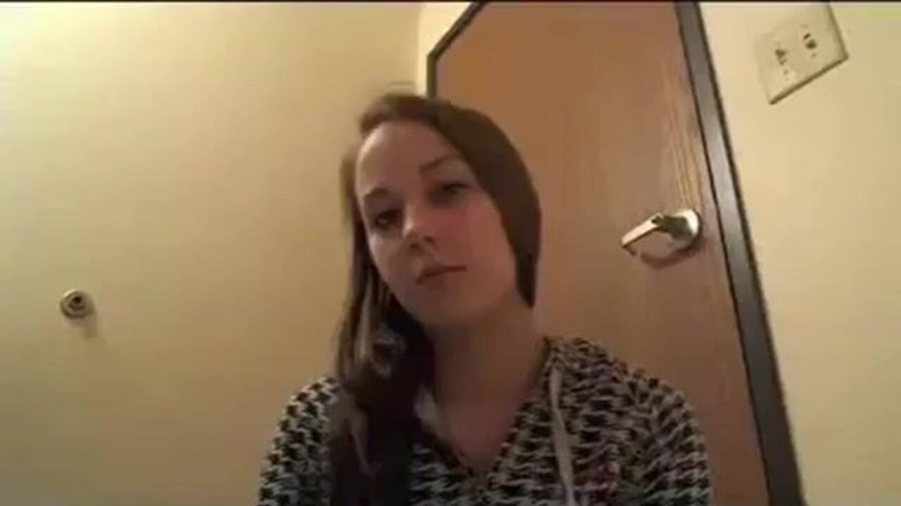 Sexy girl scatplay2 gets kinky in a dirty scat video