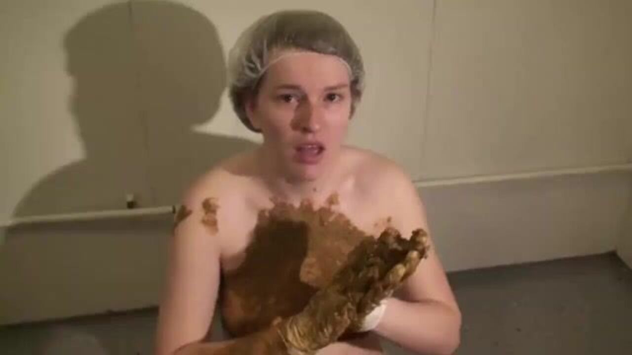 Watch this scat-loving slut get off on being shitted on and pooped out