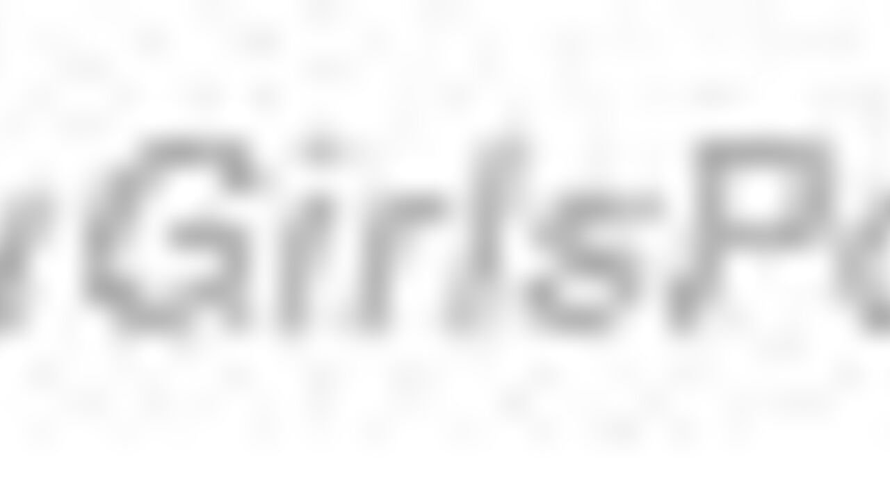 Watch Miya Poop in steamy scat porn video