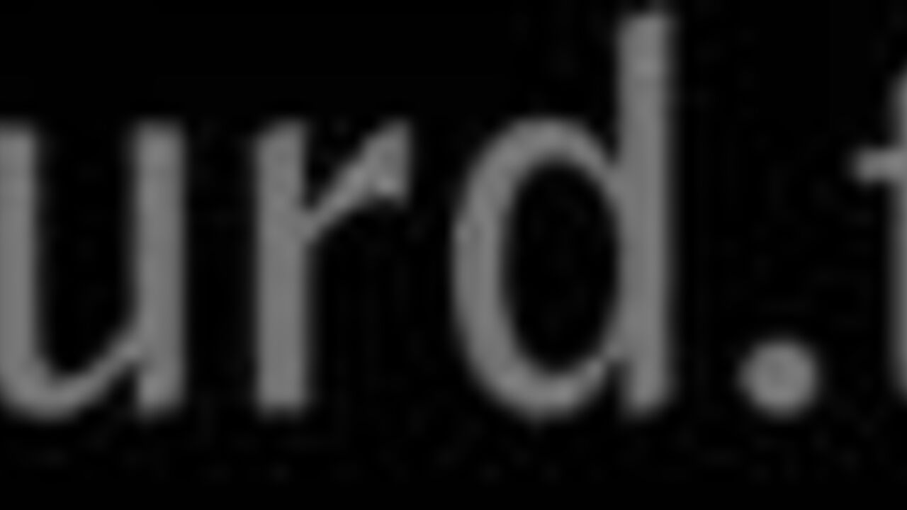 Naughty girls are too good at scatting, so they get to share it with each other
