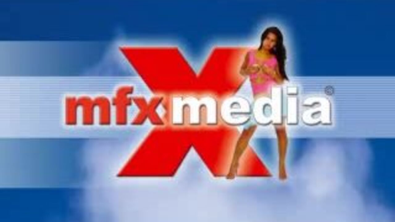 Watch Diarrhéa Brazil - the Brazilian Scat Slave - get down and dirty in her own filth