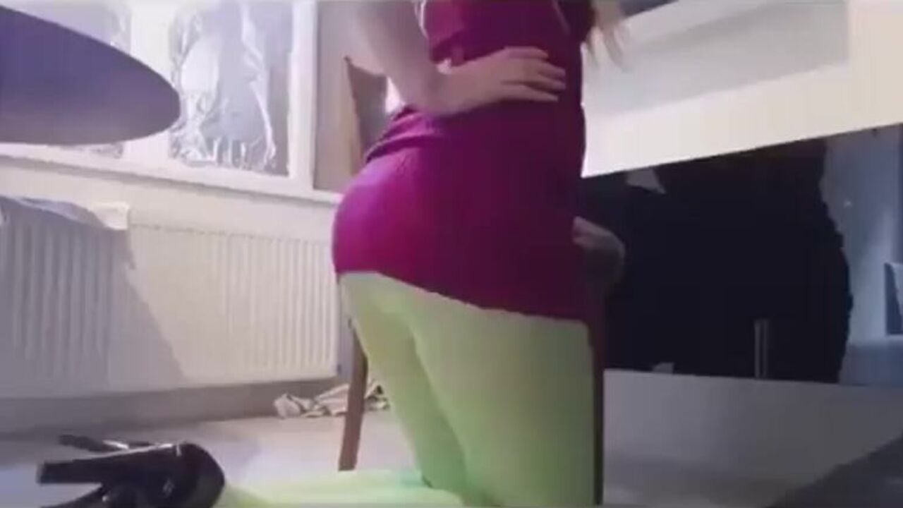 Big Pantyhose scat is the stuff of legend