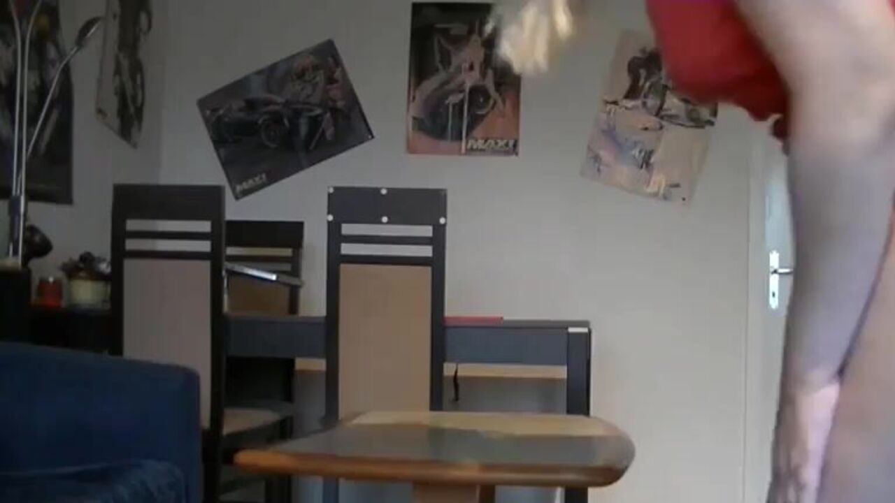 Watch this scat porn video of a filthy slut getting her pussy and ass stuffed with scat