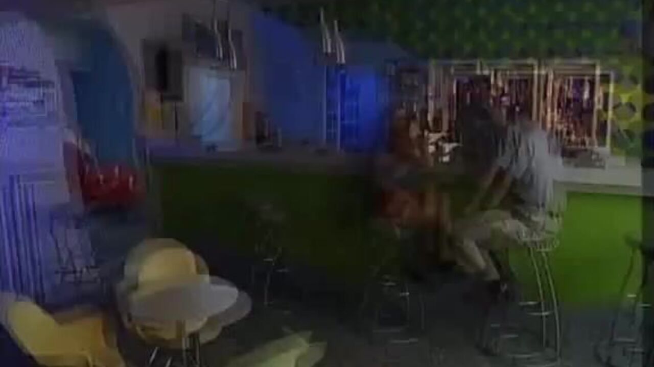 Wild Euro pee party with a golden shower finish