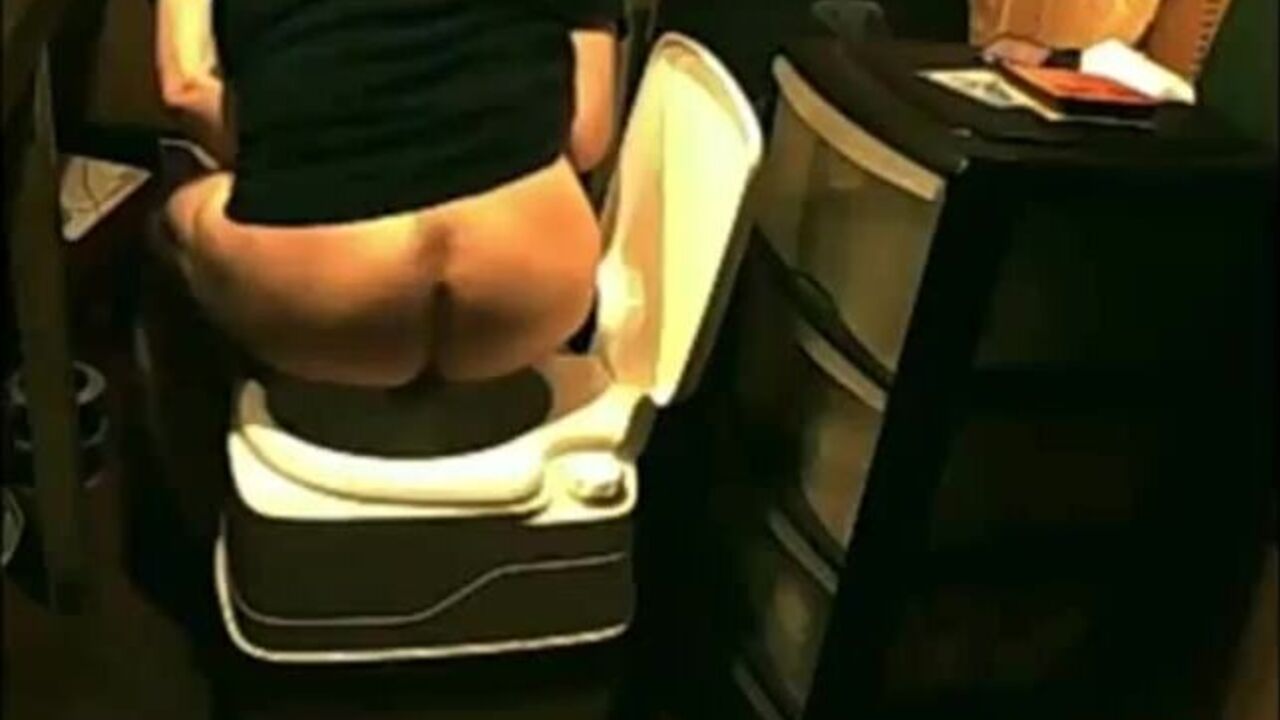 My 2014 toilet session: A wild and filthy potty-sucking adventure!