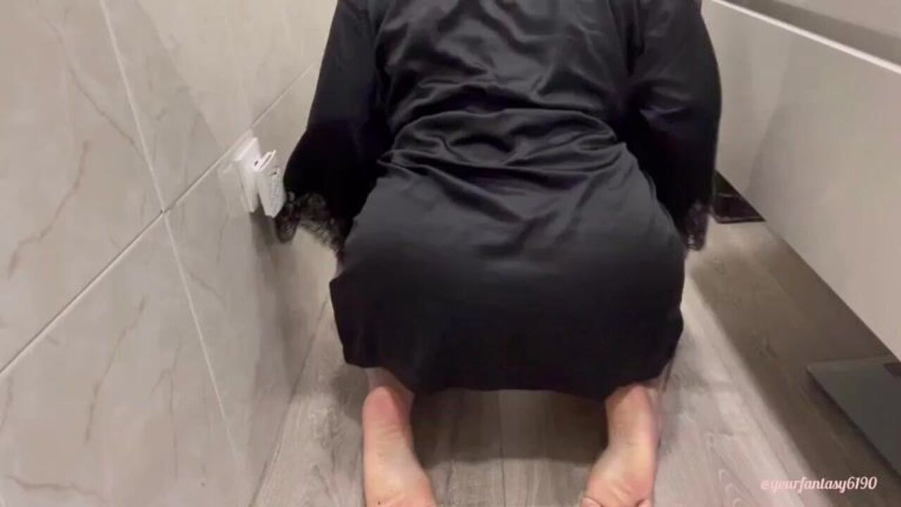 Watch this kinky slut get her filthy needs fulfilled in this wild scat porn video