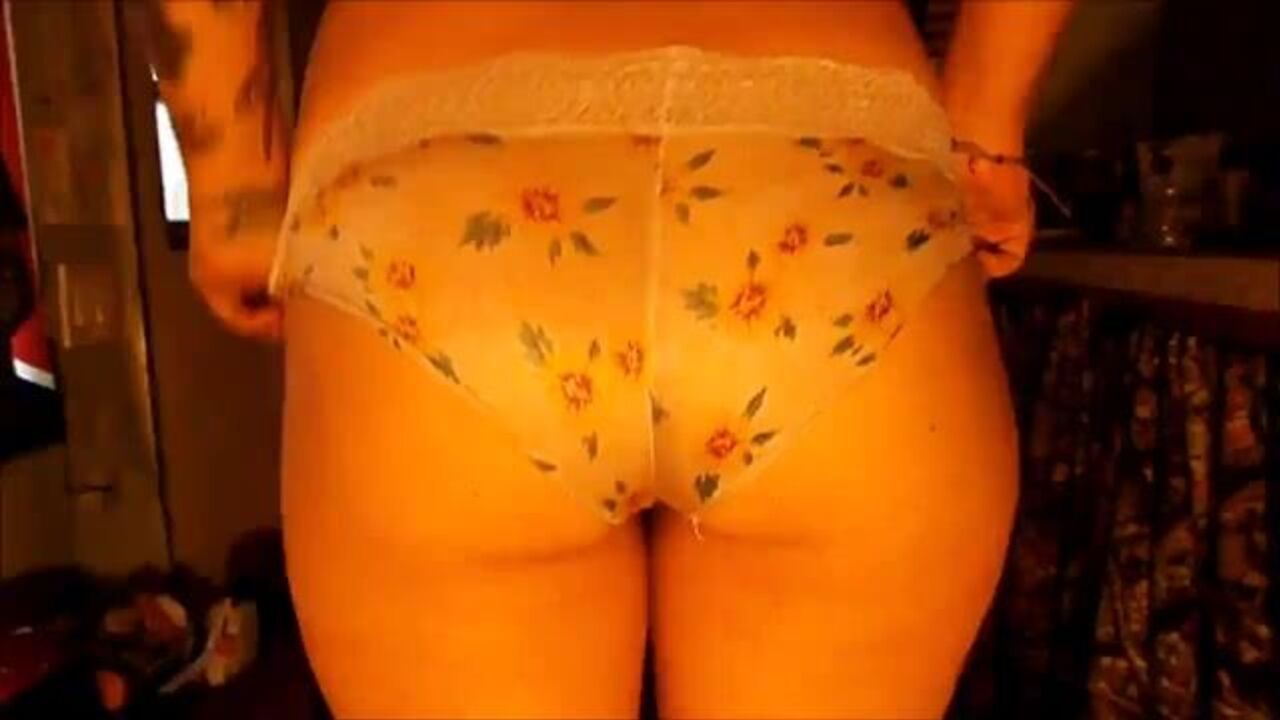 Watch this filthy slut get her wet panties pooped on in this scat porn video
