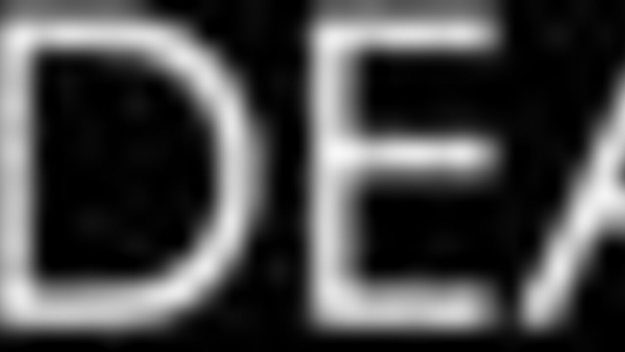 Watch this filthy porn video of a scatting slut getting her pussy and ass pumped full of warm piss