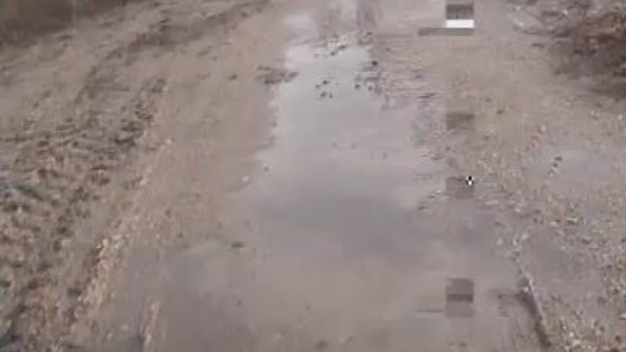 Watch this dirty scat porn with a hot and slutty slave in a hardcore scat session