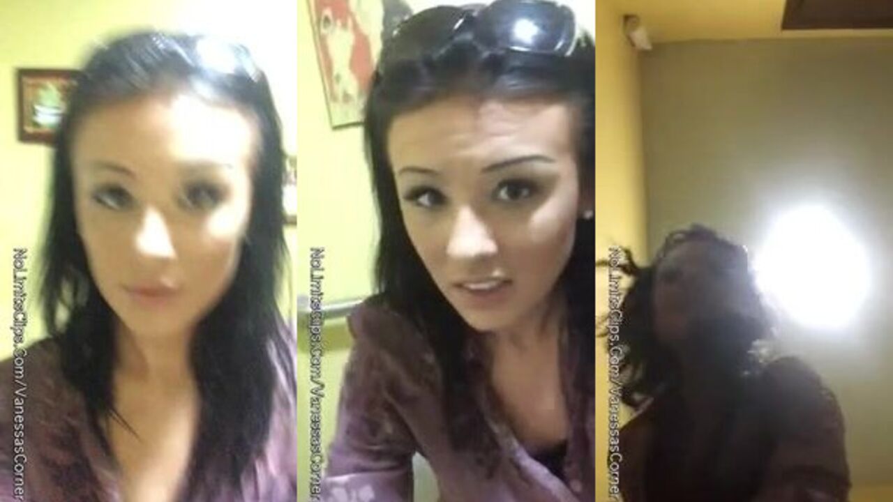 Coffee Shop Selfie: Sexy scat babes get down and dirty in the coffee shop