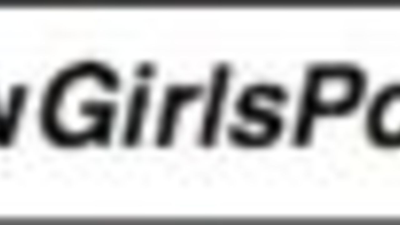 Watch this dirty scat porn video of a slutty scat pornstar getting her toilet fixed