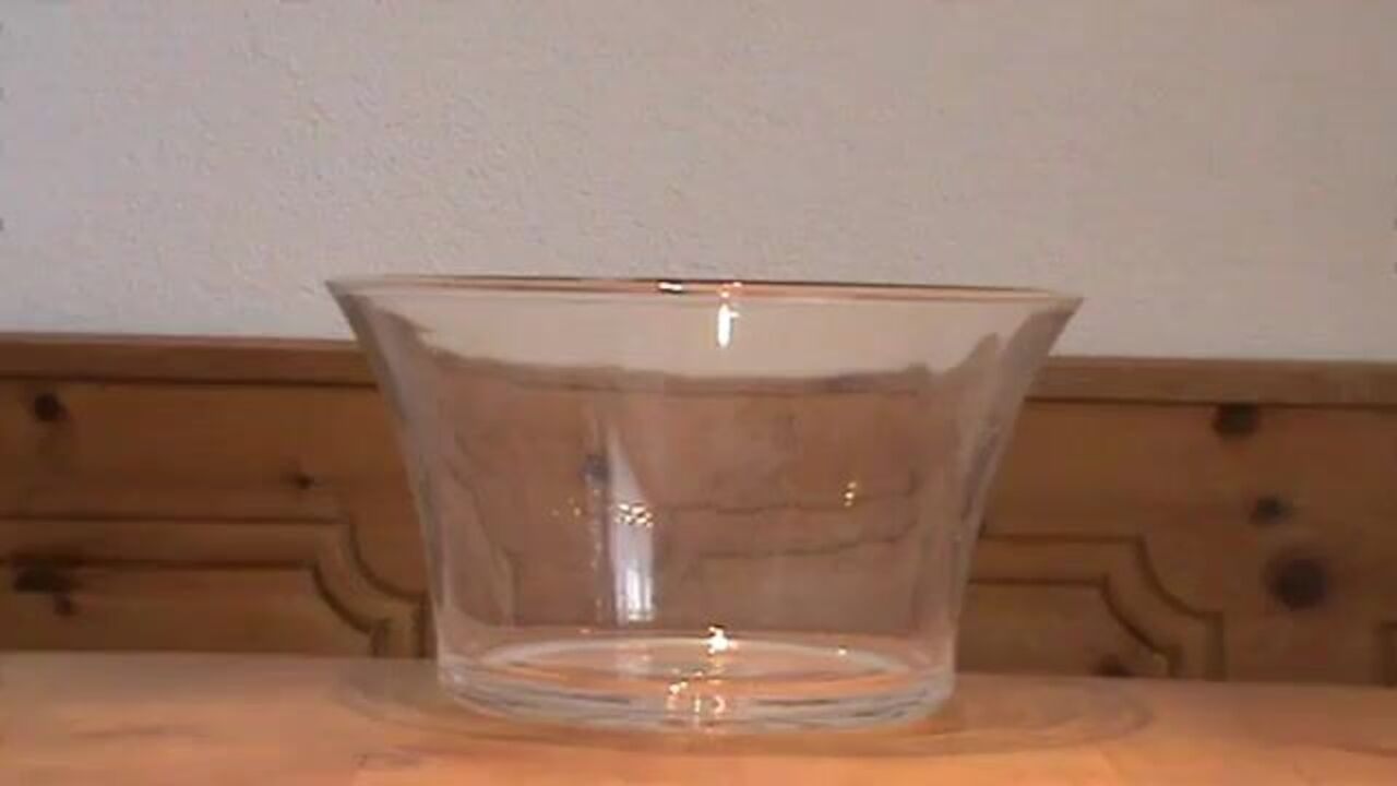 Watch this BBW slut get her scat stuffed in a glass bowl